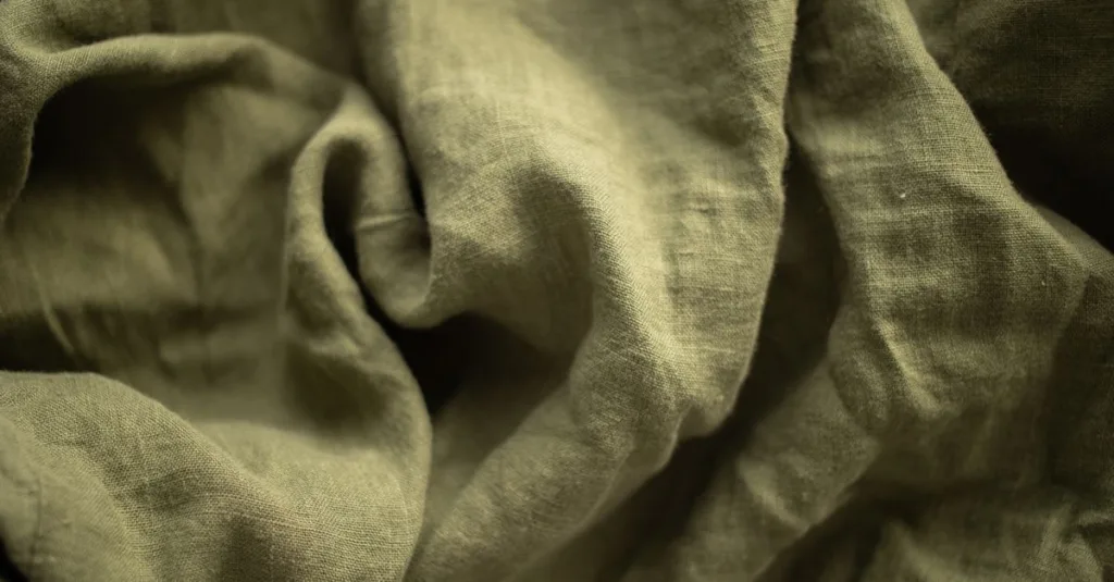 découvrez l'élégance de la teinte olive green, une couleur naturelle et apaisante idéale pour vos créations et décorations.